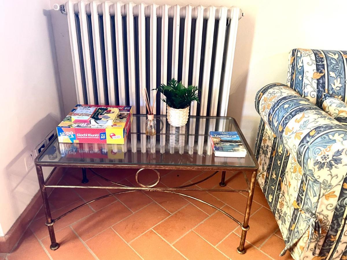 Casa Vacanza Villaggio Poggio Rosso Arezzo Dış mekan fotoğraf